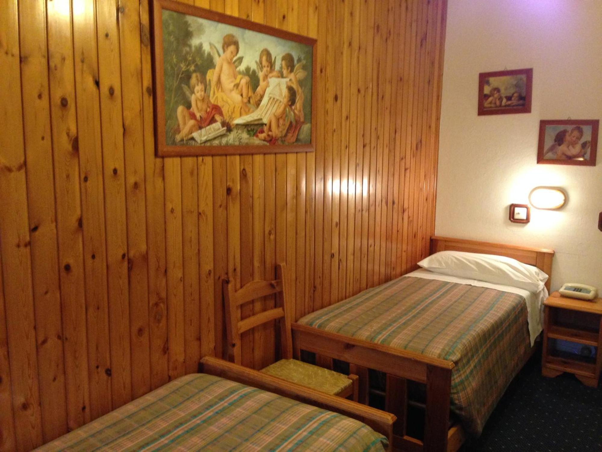 Hotel Cimone Riolunato Phòng bức ảnh